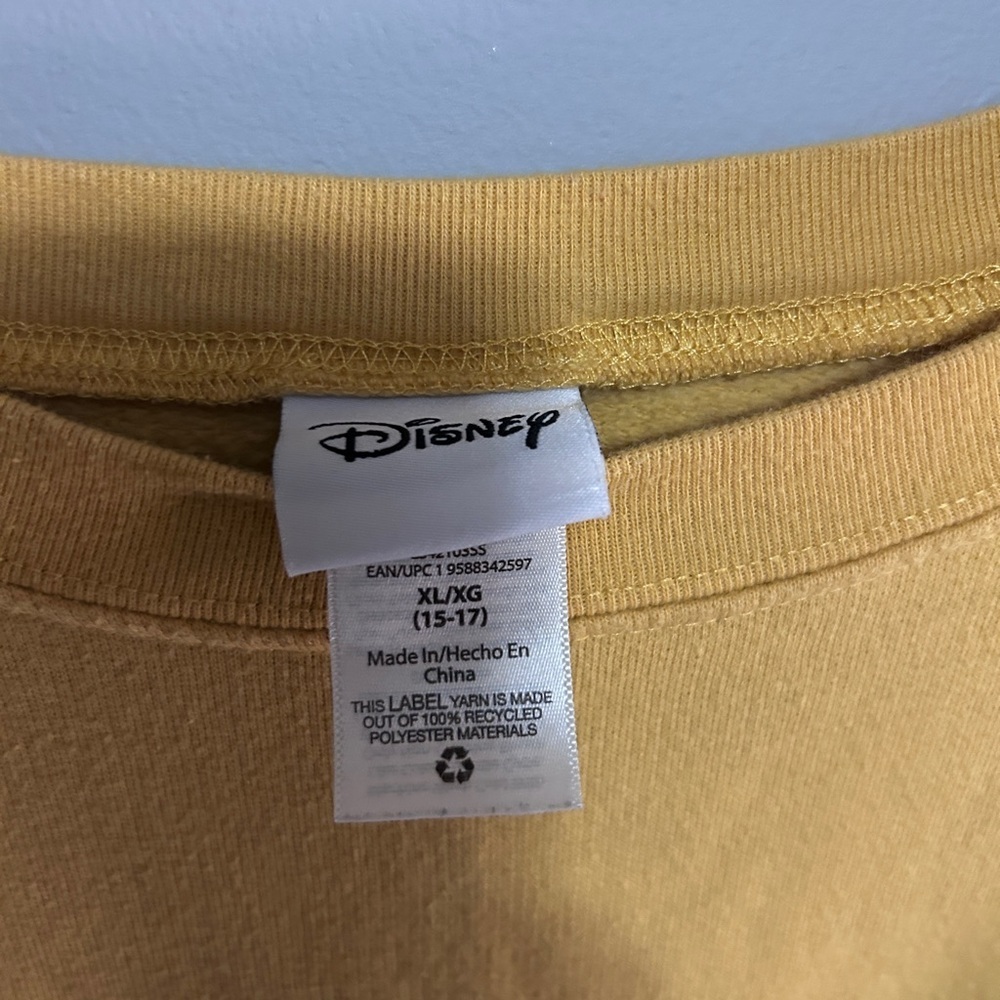 Disney Winnie the Pooh "I'm obviously busy" graphic crewneck sweatshirt. - Picture 2 of 4